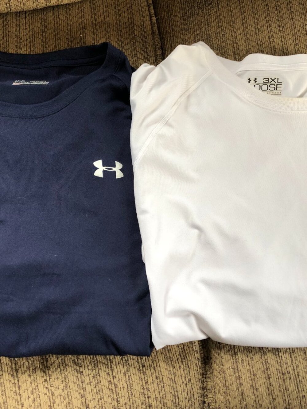 LOT of 2 Under Armour 3XL Loose Mens Active Shirts 28-29" Pit to Pit #CF